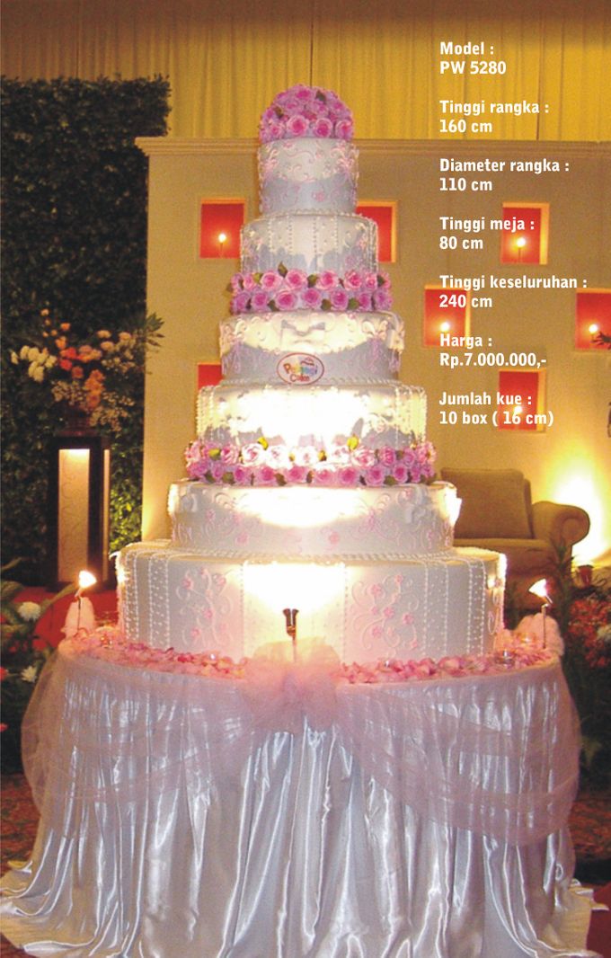 wedding cake 7 tiers by Pelangi Cake - 013