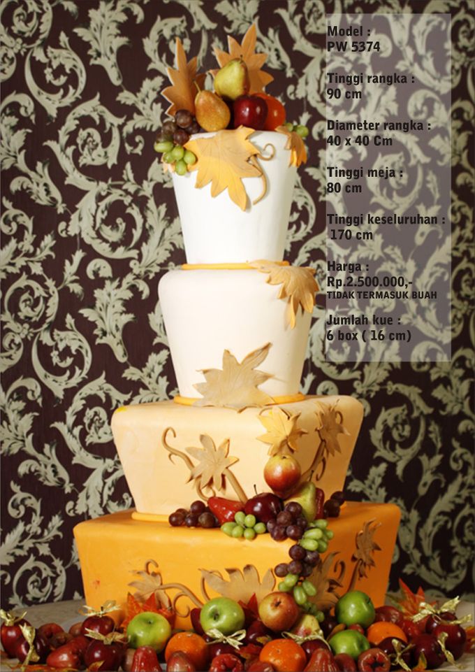 Wedding Cake 3 Tiers by Pelangi Cake - 019 Wedding Cake 3 Tiers by Pelangi Cake - 019