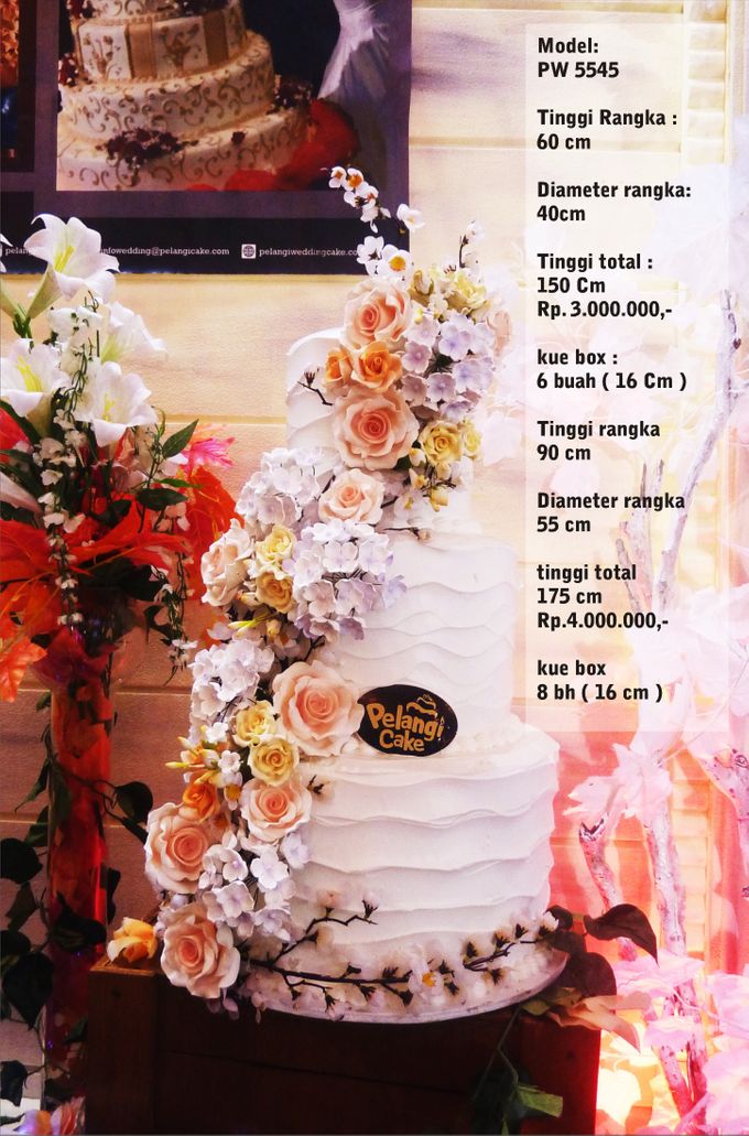 Wedding Cake 3 Tiers by Pelangi Cake - 024