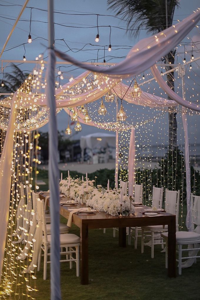 Intimate Wedding Dinner At Sadara Hotel by Bali Becik Wedding - 012 Intimate Wedding Dinner At Sadara Hotel by Bali Becik Wedding - 012