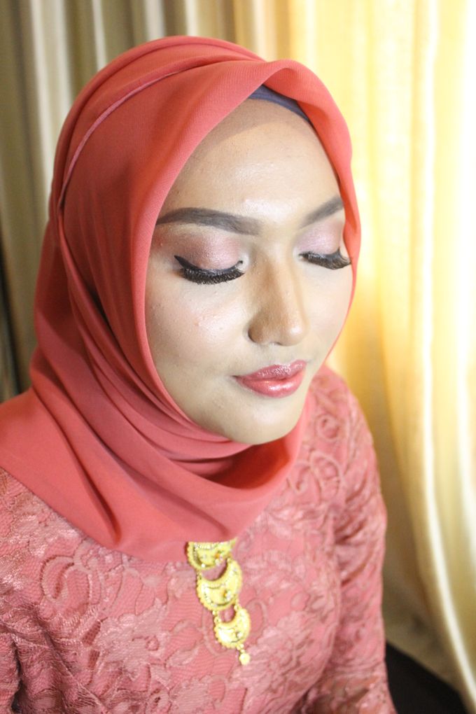 Untitled by Makeup by Ziamafada - 010 Untitled by Makeup by Ziamafada - 010