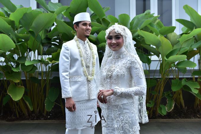 Ika & Iqbal Wedding by Zia Brides Make Up Artist & Kebaya - 005