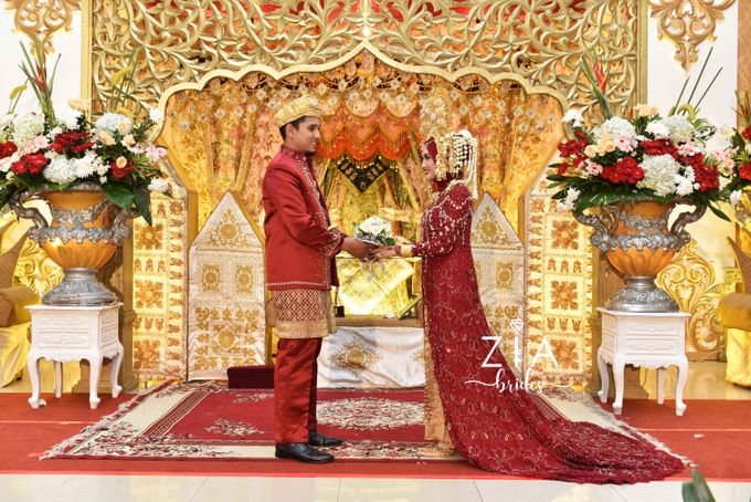 Ika & Iqbal Wedding by Zia Brides Make Up Artist & Kebaya - 007