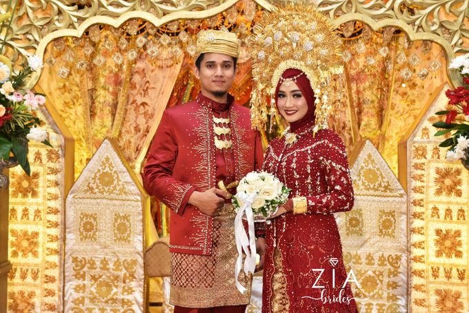 Ika & Iqbal Wedding by Zia Brides Make Up Artist & Kebaya - 008