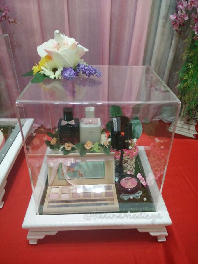 Tips Penting Cara Membungkus Parcel Pernikahan yang Sederhana