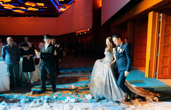 Resorts World Sentosa Wedding by GrizzyPix Photography - 013