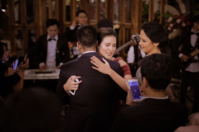 Putri & Maendra Wedding by Wong Hang Distinguished Tailor - 003 Putri & Maendra Wedding by Wong Hang Distinguished Tailor - 003
