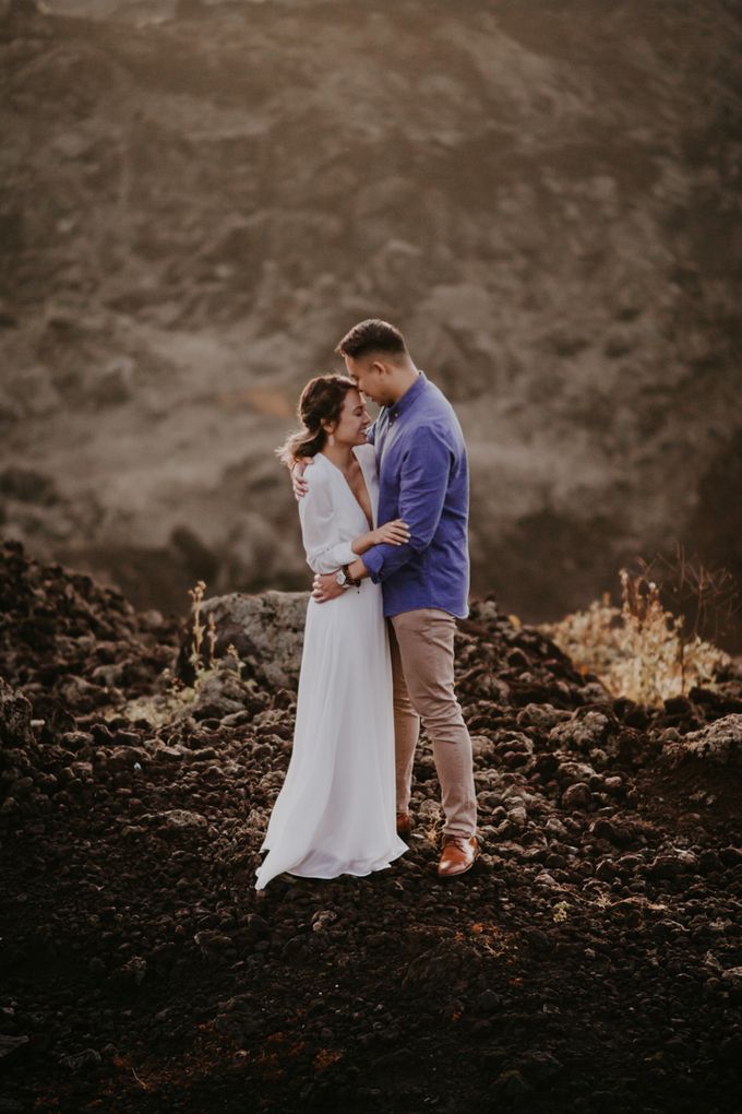 Jennifer and Andrew Sunrise Session in Bali by Endrye MakeupArt - 040 Jennifer and Andrew Sunrise Session in Bali by Endrye MakeupArt - 040
