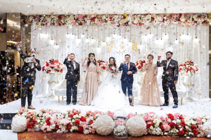 Wedding of Vincent & Bella @Orchardz Hotel Pangeran Jayakarta by Orchardz Hotel Jayakarta - 046 Wedding of Vincent & Bella @Orchardz Hotel Pangeran Jayakarta by Orchardz Hotel Jayakarta - 046
