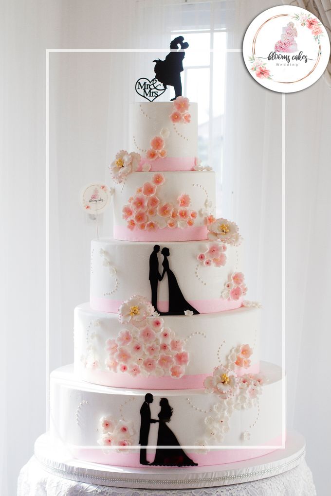 Custom Wedding Cake by Bloomscake Wedding - 030 Custom Wedding Cake by Bloomscake Wedding - 030