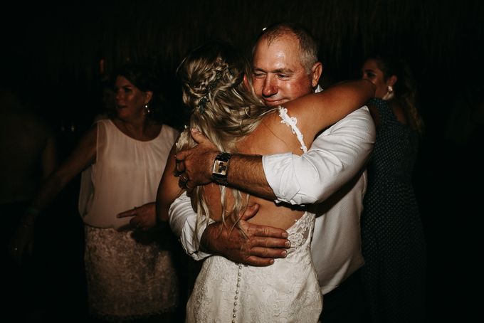 Komune Resorts Wedding - Reanne & Blake by Snap Story Pictures - 048 Komune Resorts Wedding - Reanne & Blake by Snap Story Pictures - 048