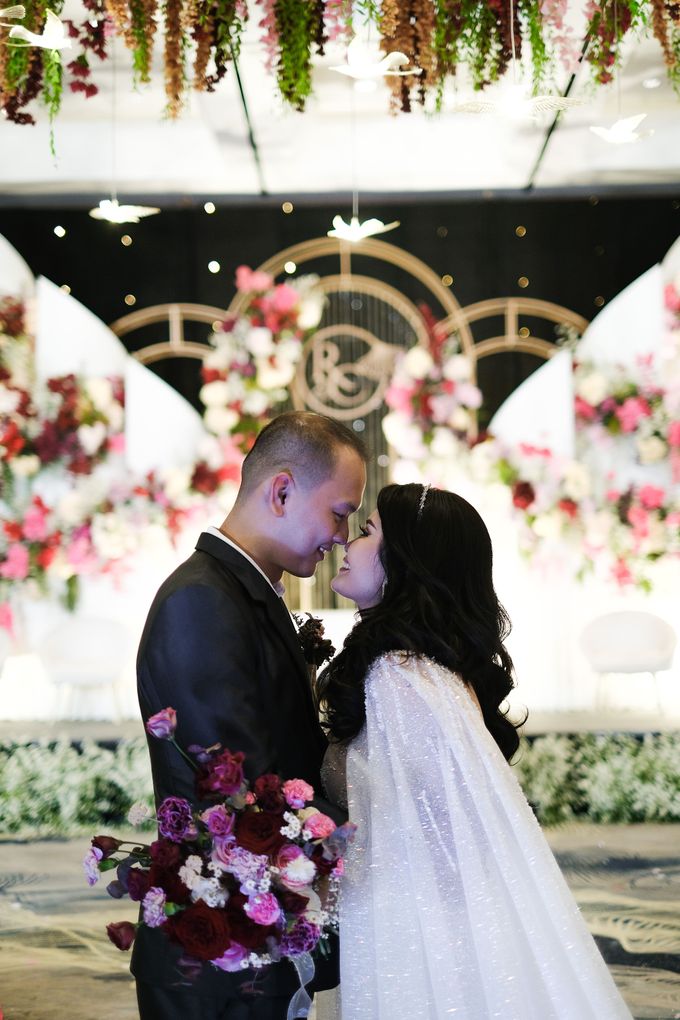 Richard & Citra Wedding at Royal Tulip Gn. Geulis by Kabita Wedding - 001 Richard & Citra Wedding at Royal Tulip Gn. Geulis by Kabita Wedding - 001