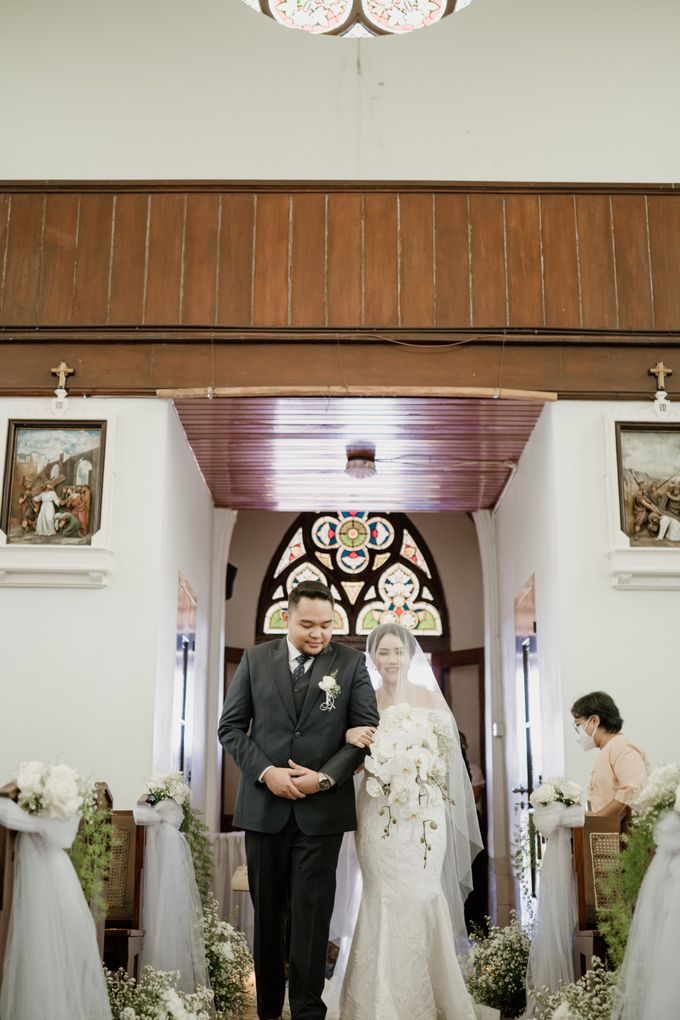 Regina & Andreas Wedding at Regina Pacis Bogor by AKSA Creative - 020 Regina & Andreas Wedding at Regina Pacis Bogor by AKSA Creative - 020