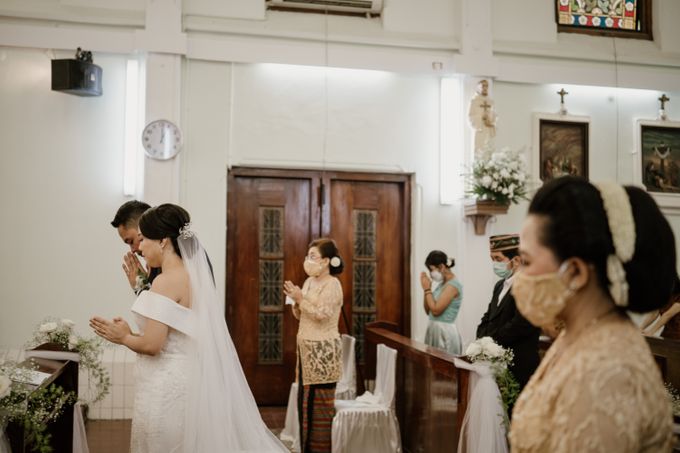 Regina & Andreas Wedding at Regina Pacis Bogor by AKSA Creative - 031