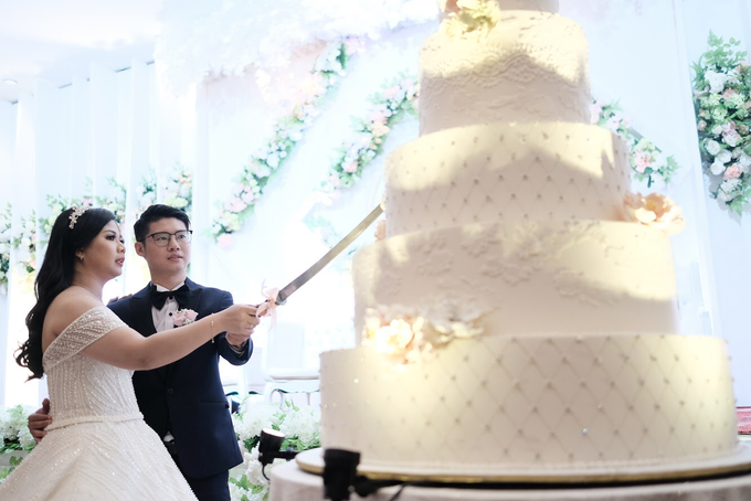 Wedding Of Meli & Chandra by Reginapangmakeup - 008 Wedding Of Meli & Chandra by Reginapangmakeup - 008