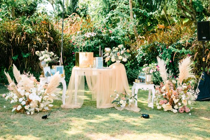 VICKY & DAVITA WEDDING by Bali Wonderful Decor - 015