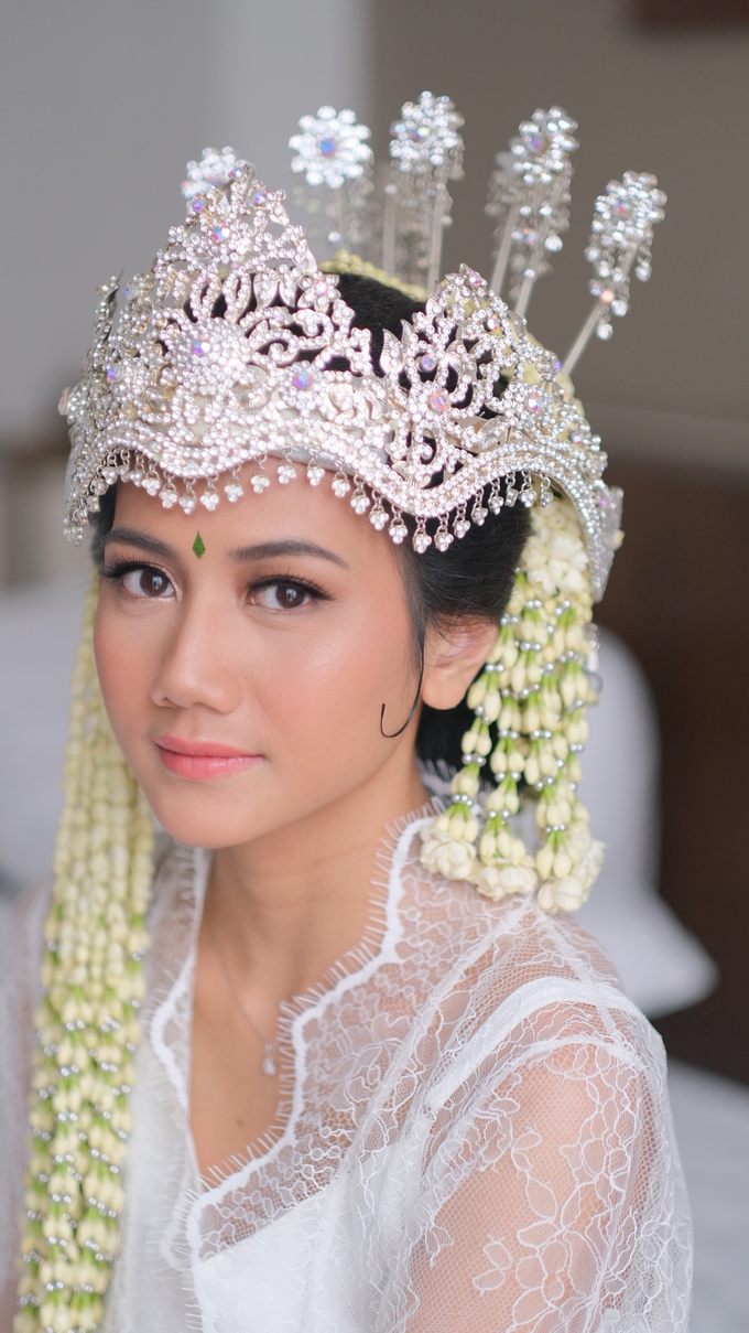 Wedding of Kinanti & Nauval by Rejillin Beauty Huis - 001 Wedding of Kinanti & Nauval by Rejillin Beauty Huis - 001