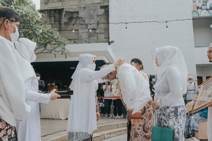 Roro Fitria & Andri Wedding by Rendjana - 015 Roro Fitria & Andri Wedding by Rendjana - 015