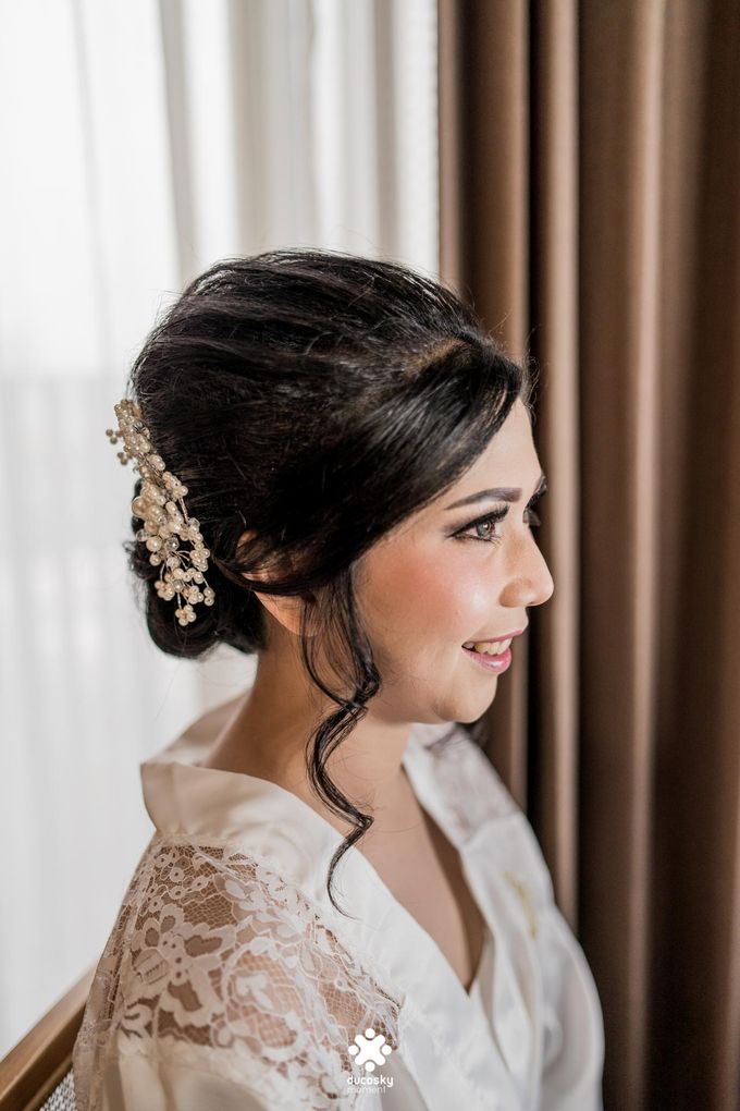 Rendy Evelyn Wedding | Bride's Morning Preparation by DESPRO Organizer - 009