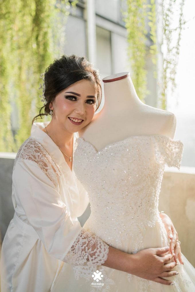 Rendy Evelyn Wedding | Bride's Morning Preparation by Leneva Bridal - 012 Rendy Evelyn Wedding | Bride's Morning Preparation by Leneva Bridal - 012
