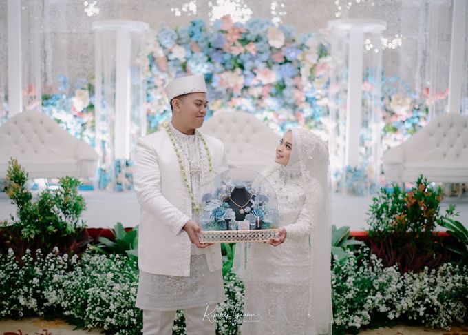 The Wedding of Fairuz & Cahiyono by Sky Wedding Entertainment Enterprise & Organizer - 019 The Wedding of Fairuz & Cahiyono by Sky Wedding Entertainment Enterprise & Organizer - 019