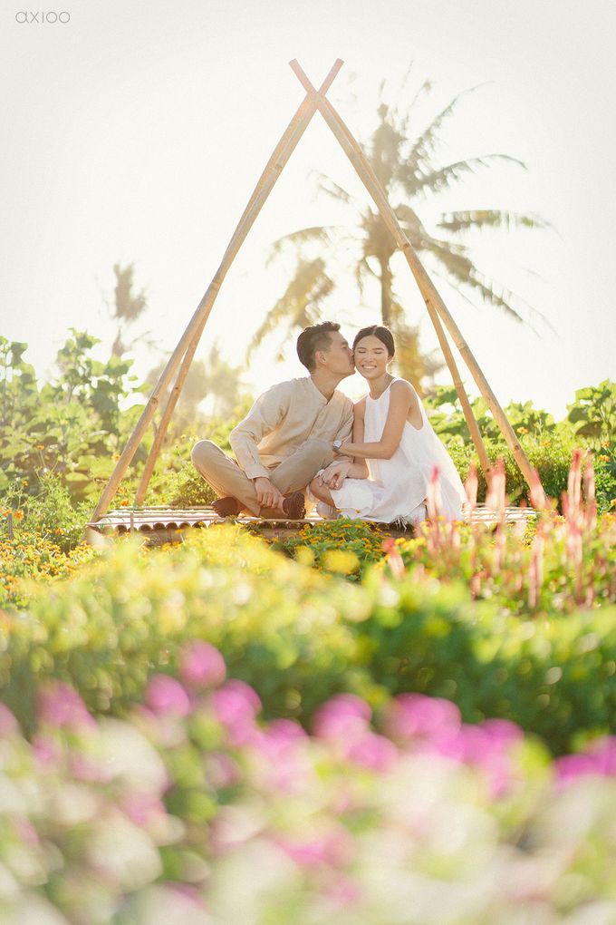 A Standard of Grace - The Prewedding of Rheinaldy & Caroline by Axioo - 044 A Standard of Grace - The Prewedding of Rheinaldy & Caroline by Axioo - 044