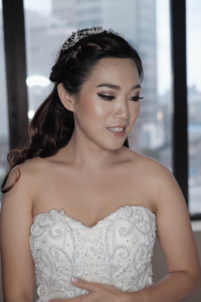 Wedding Makeup for Mrs. Yenny by Mandarin Oriental, Jakarta - 002