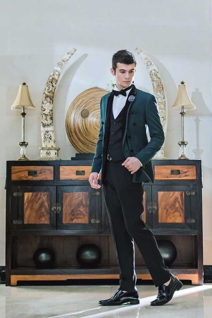 Tuxedo by Richard Costume Design - 001 Tuxedo by Richard Costume Design - 001
