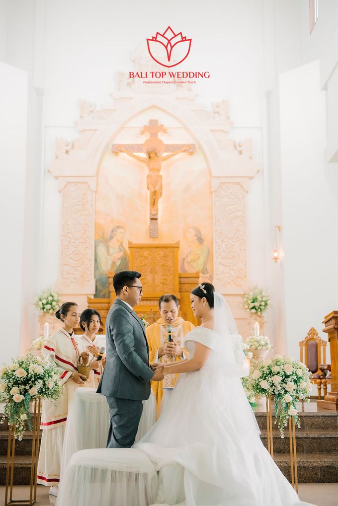 Merusaka Bali & Gereja Maria Bunda - E & L Wedding by Merusaka Nusa Dua - 016