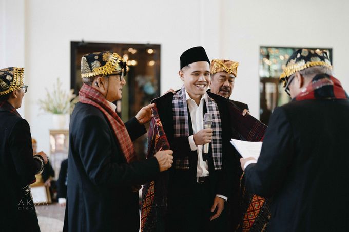 Rizka & Yudhi Engagement Batak Mandailing Tradition Part 3 by AKSA Creative - 025 Rizka & Yudhi Engagement Batak Mandailing Tradition Part 3 by AKSA Creative - 025