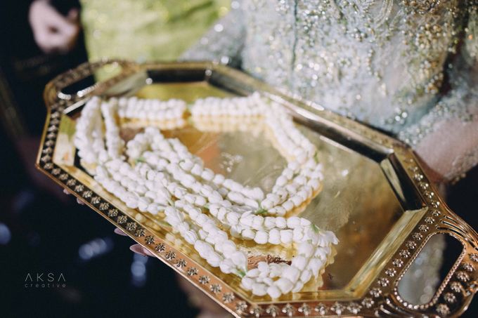 Rizka & Yudhi Traditional Wedding Batak at Kementrian Pertanian RI Part 4 by AKSA Creative - 009 Rizka & Yudhi Traditional Wedding Batak at Kementrian Pertanian RI Part 4 by AKSA Creative - 009