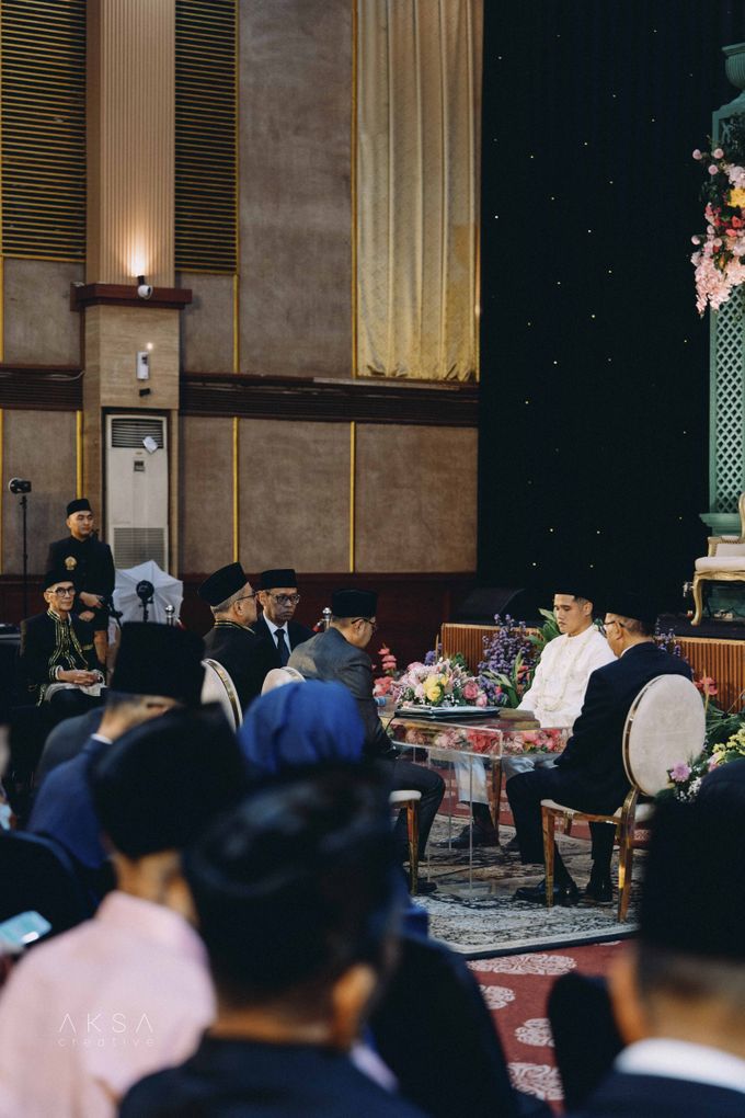 Rizka & Yudhi Traditional Wedding Batak at Kementrian Pertanian RI Part 4 by AKSA Creative - 020 Rizka & Yudhi Traditional Wedding Batak at Kementrian Pertanian RI Part 4 by AKSA Creative - 020