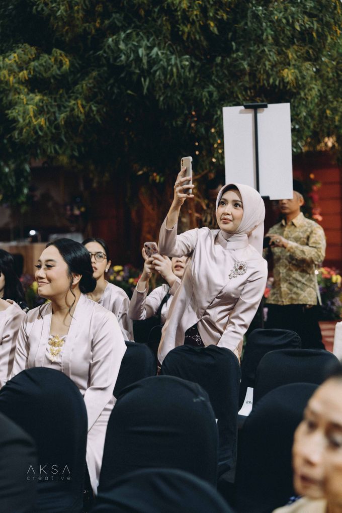 Rizka & Yudhi Traditional Wedding Batak at Kementrian Pertanian RI Part 4 by AKSA Creative - 031 Rizka & Yudhi Traditional Wedding Batak at Kementrian Pertanian RI Part 4 by AKSA Creative - 031