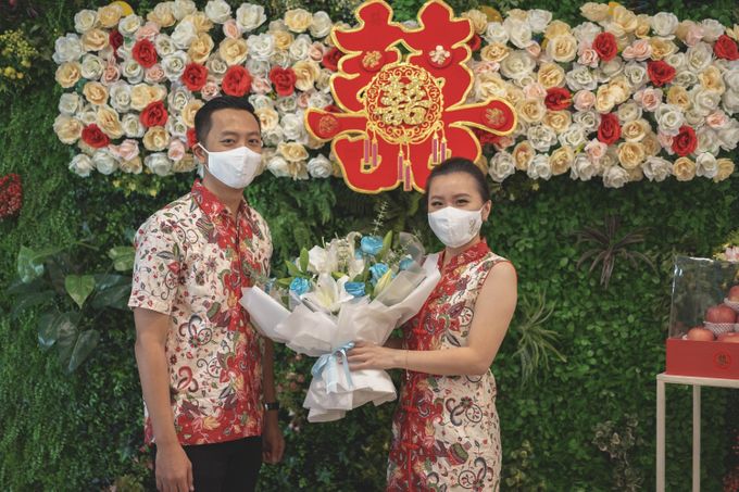 New Normal Engagement Rony❤️Yossy by Rony Sarono MC, Music Performance, Event Planner - 005 New Normal Engagement Rony❤️Yossy by Rony Sarono MC, Music Performance, Event Planner - 005