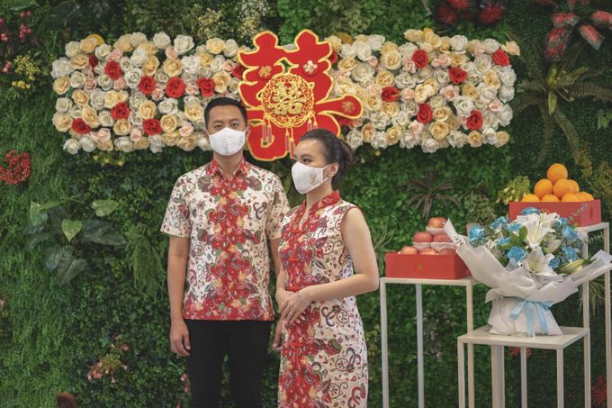 New Normal Engagement Rony❤️Yossy by Rony Sarono MC, Music Performance, Event Planner - 003 New Normal Engagement Rony❤️Yossy by Rony Sarono MC, Music Performance, Event Planner - 003