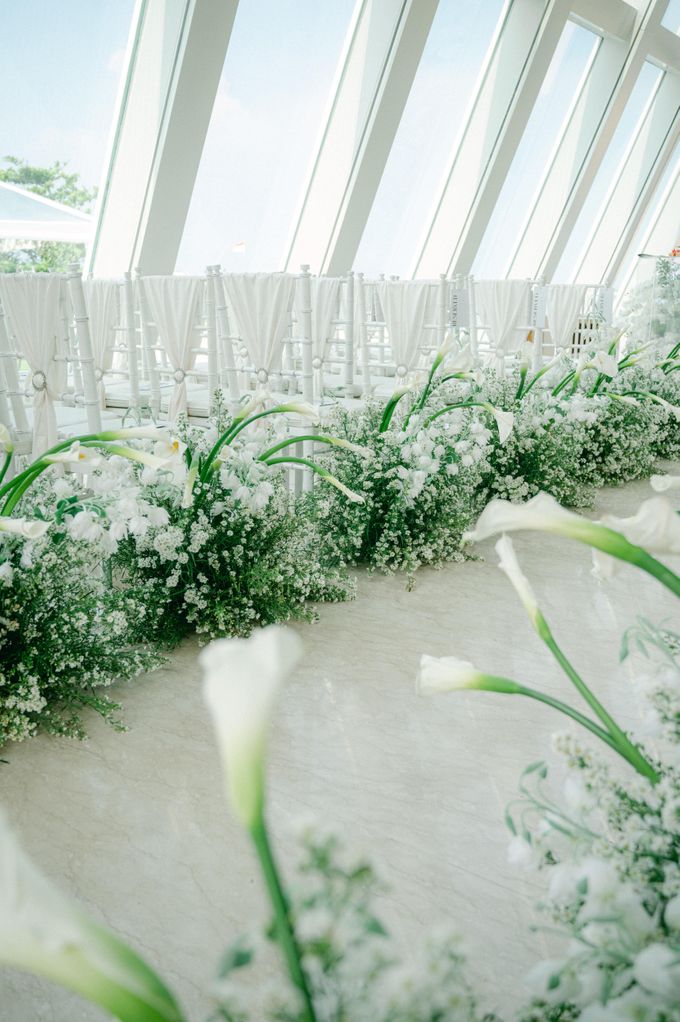 Ronald & Alyssa Holy Matrimony Decoration at Conrad Bali by Valentine Wedding Decoration - 015 Ronald & Alyssa Holy Matrimony Decoration at Conrad Bali by Valentine Wedding Decoration - 015