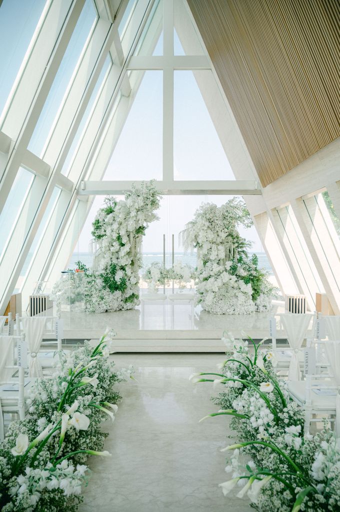 Ronald & Alyssa Holy Matrimony Decoration at Conrad Bali by Valentine Wedding Decoration - 019 Ronald & Alyssa Holy Matrimony Decoration at Conrad Bali by Valentine Wedding Decoration - 019