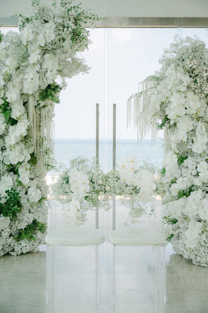 Ronald & Alyssa Holy Matrimony Decoration at Conrad Bali by Valentine Wedding Decoration - 006 Ronald & Alyssa Holy Matrimony Decoration at Conrad Bali by Valentine Wedding Decoration - 006