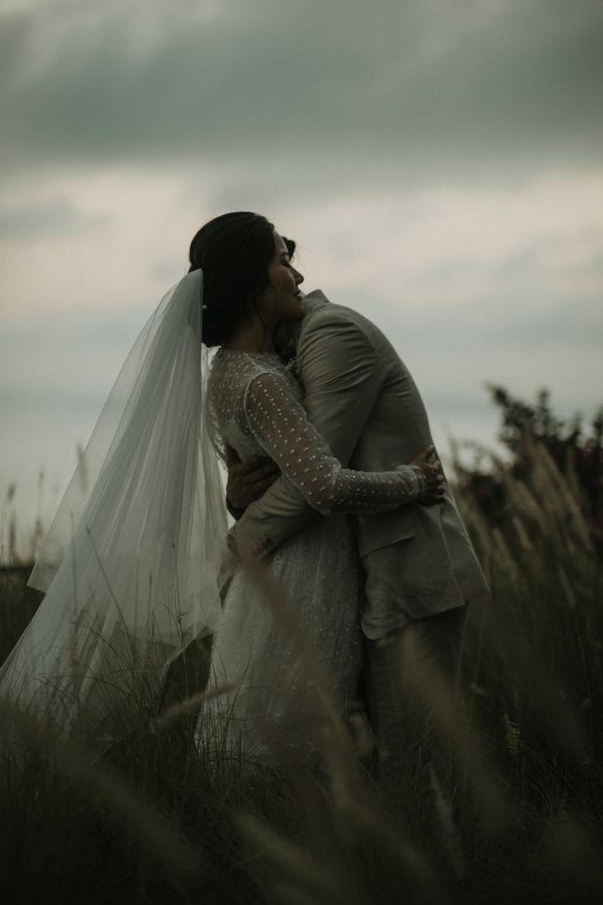 Chris & Calista Real Wedding at The Stone House by Tirtha by Tirtha Bridal - 033 Chris & Calista Real Wedding at The Stone House by Tirtha by Tirtha Bridal - 033