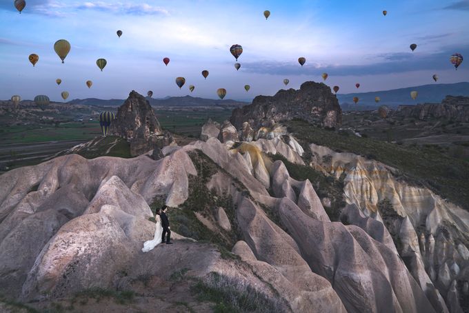 Casual Destination PreWedding at Cappadocia by ALLUREWEDDINGS - 005 Casual Destination PreWedding at Cappadocia by ALLUREWEDDINGS - 005