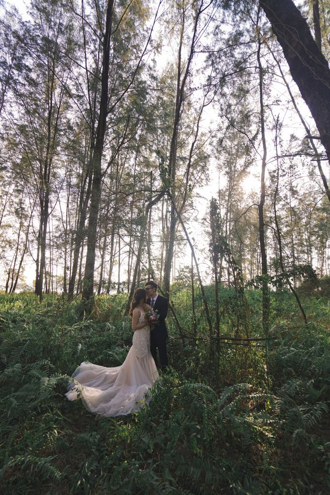 Pre-wedding at Sentosa Island by AllureWeddings by ALLUREWEDDINGS - 012 Pre-wedding at Sentosa Island by AllureWeddings by ALLUREWEDDINGS - 012