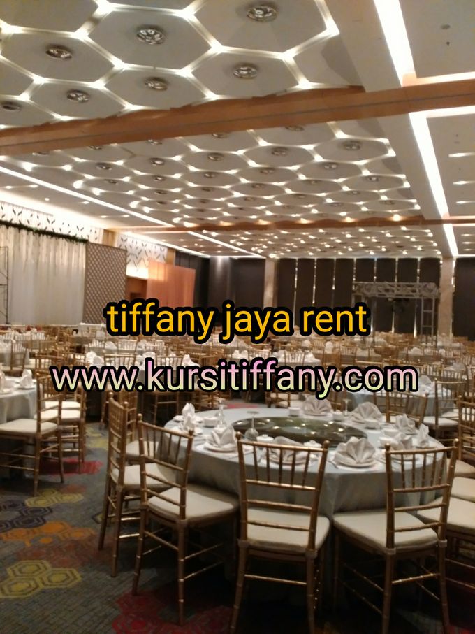 Tiffany Chair by TIFFANY JAYA RENT-KURSI TIFFANY - 027 Tiffany Chair by TIFFANY JAYA RENT-KURSI TIFFANY - 027