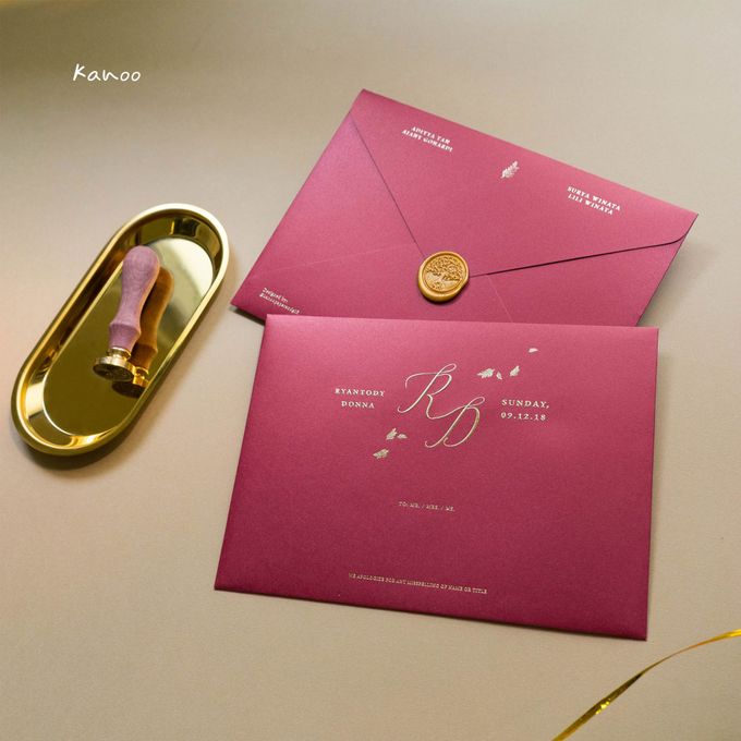 Wedding Invitation - Elegant Marron with Gold by Kanoo Paper & Gift - 002 Wedding Invitation - Elegant Marron with Gold by Kanoo Paper & Gift - 002