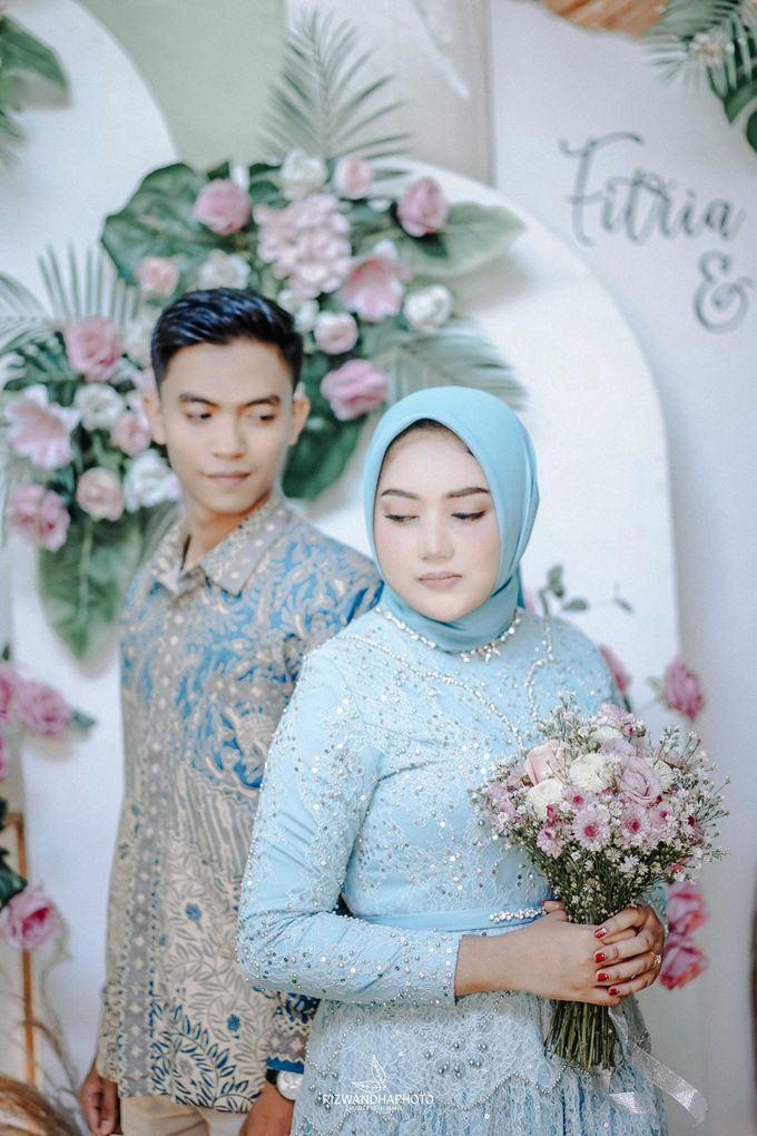 Engagement Fitri & Fuad by Rizwandha Photo - 006