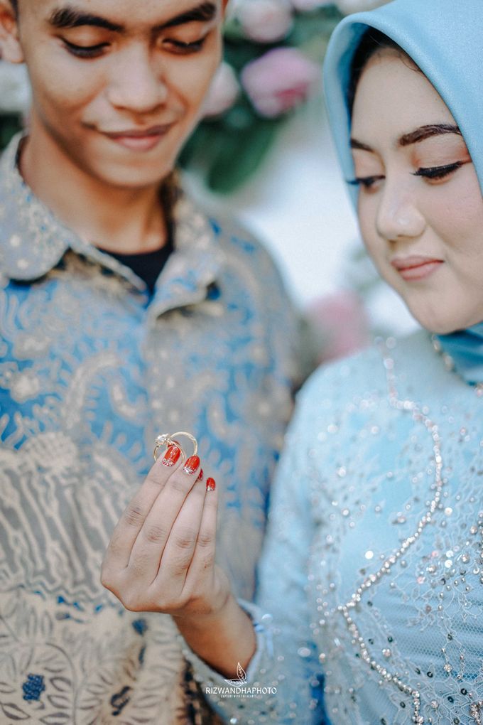 Engagement Fitri & Fuad by Rizwandha Photo - 013