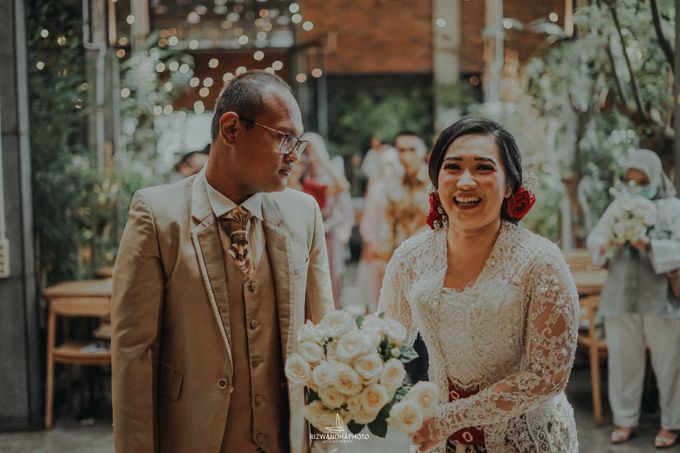 Wedding Of Meta & Egas by Rizwandha Photo - 014