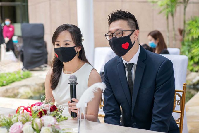 Sheraton Towers Wedding by GrizzyPix Photography - 010 Sheraton Towers Wedding by GrizzyPix Photography - 010