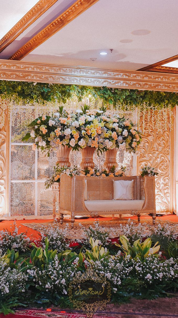 The Wedding of Isa & Bayu by Diamond Weddings - 008