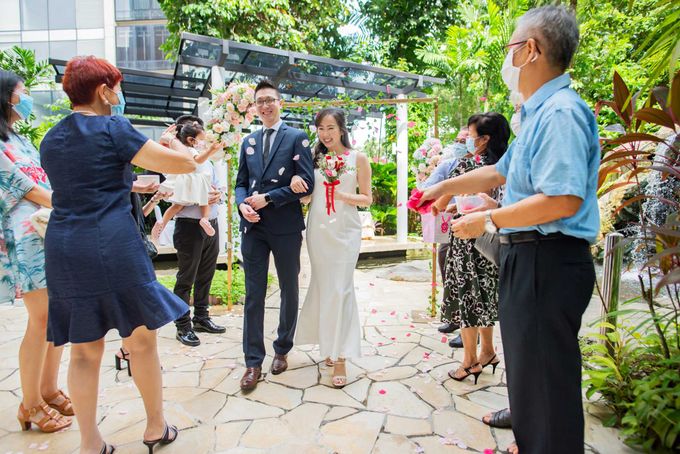 Sheraton Towers Wedding by GrizzyPix Photography - 015