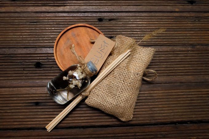 BUMI's Reed Diffuser by Bumi - 001 BUMI's Reed Diffuser by Bumi - 001